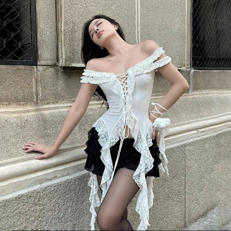 Y2k Aesthetic Lace Patchwork Tops Harajuku Hollow Out Bandage T Shirt Women Slim-fit Grunge Sleeveless Irregular 2025 Tee Femme