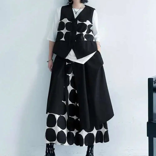 Load image into Gallery viewer, Big Size Black Dot Vest Wide Leg Pants Two Piece Suit New V-Neck Sleeveless Women Fashion Tide Spring Autumn 2025 1DJ1039
