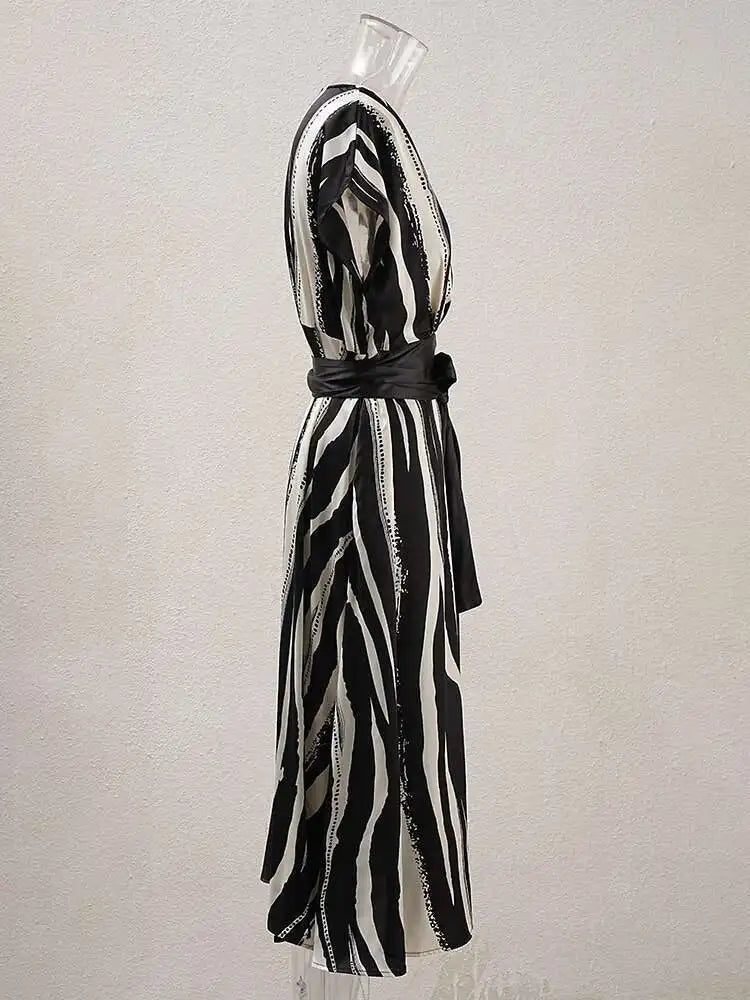 Women Beige Striped Printed Belted Elegant Midi Dress New V-Neck Sleeveless Fashion Tide Spring Summer 2025 CPG1504