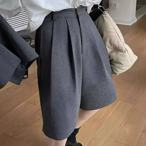 Load image into Gallery viewer, Women Gray Pleated Pocket Elegant Casual Wide Leg Shorts New High Waist Trousers Fashion Tide Spring Summer 2025 1DH4866
