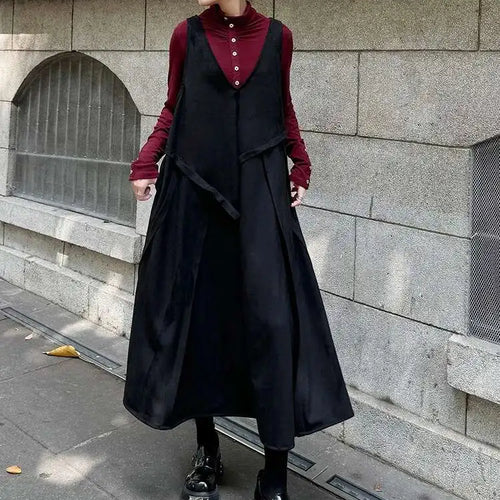 Load image into Gallery viewer, Women Black Irregular Spliced Big Size Long Strap Dress New V-Neck Sleeveless Fashion Tide Spring Autumn 2025 1DH7700
