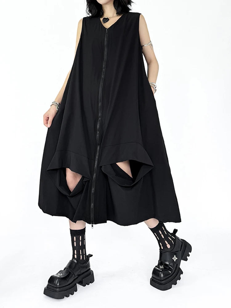Women Black Zipper Hollow Out Big Size A-line Vest Dress New V-Neck Sleeveless Fashion Tide Spring Summer 2025 1DJ1410