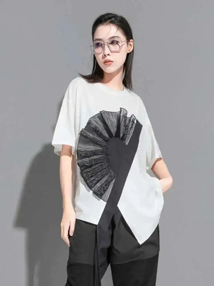 Women White Flower Ruffles Ribbon Big Size T-shirt New Round Neck Short Sleeve Fashion Tide Spring Summer  2025 1DE8699