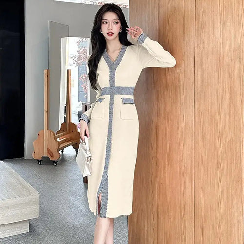Load image into Gallery viewer, Autumn Winter French Patchwork Long Sleeves Festival Knitted Dresses Women's Elegant V Neck High Waist Wrap Hip Dress Streetwear
