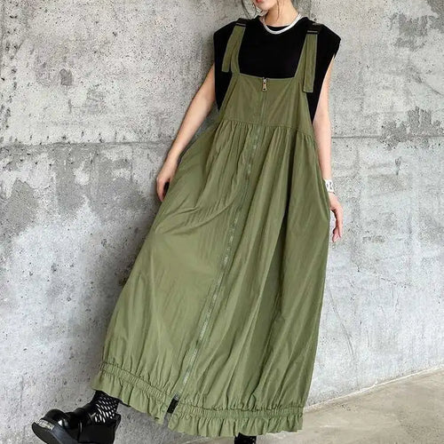 Load image into Gallery viewer, Women Green Pleated Pocket Big Size Strap Dress New Square Collar Sleeveless Fashion Tide Spring Autumn 2025 1DH6067
