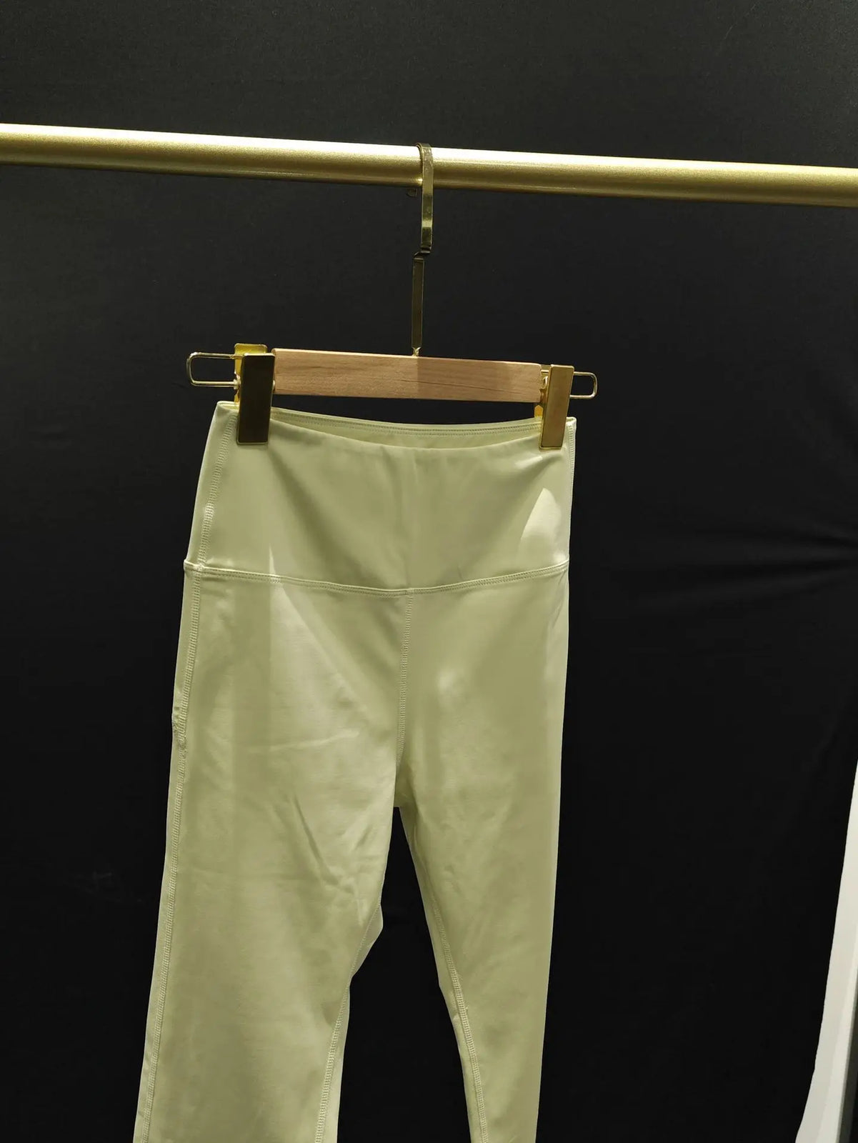 Nude Feeling Yoga Leggings Women Sports Pants Tights Seamless Sport Femme Gym Leggins Workout Fitness Pants