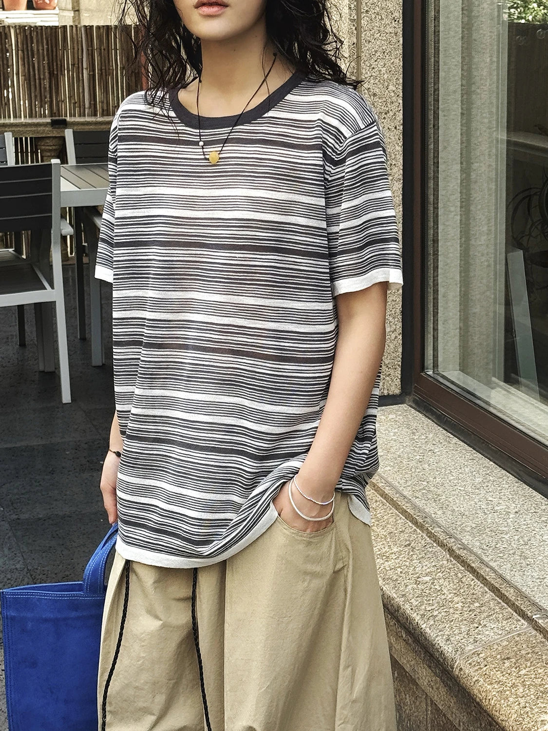 Women Black Coffee Striped Thin Knitting T-shirt New Round Neck Short Sleeve Fashion Tide Spring Summer 2025 1DJ1529