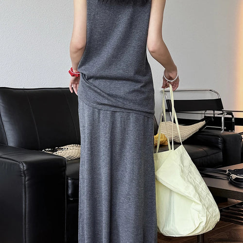Load image into Gallery viewer, Knitting Vest Half-body Skirt Two Pieces Suit New Round Neck Sleeveless Women Fashion Tide Spring Autumn 2025 1DJ1005
