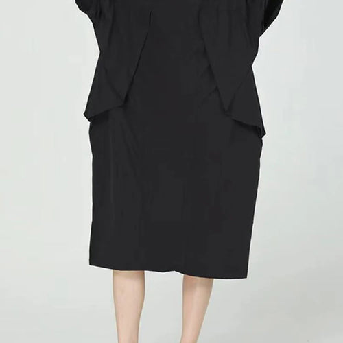 Load image into Gallery viewer, Women Blue Pleated Irregular Big Size Midi Dress New Round Neck Short Sleeve Fashion Tide Spring Summer 2025 1DJ1230
