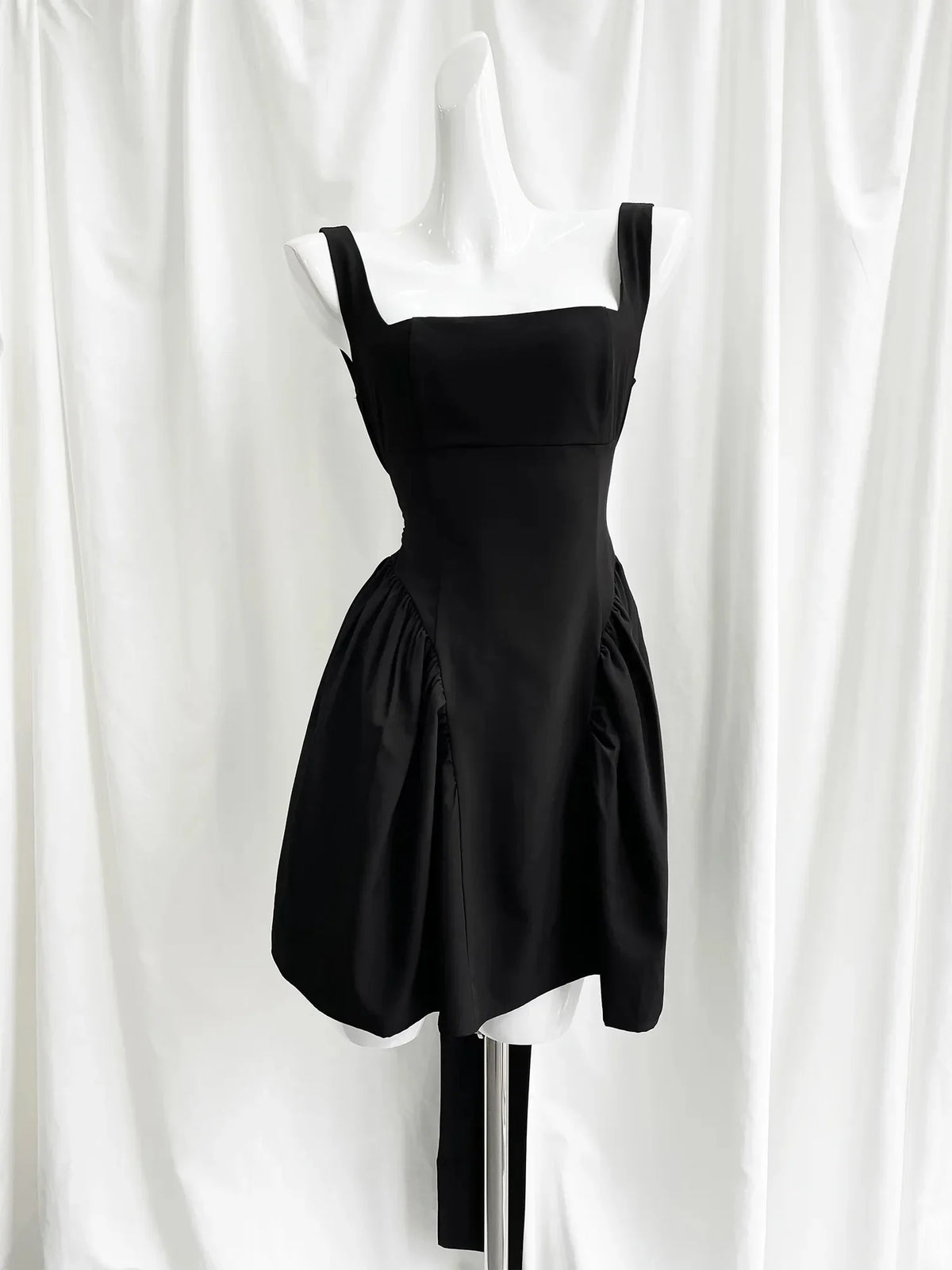 Summer Sexy Square Collar Backless Party Dresses Mini White Drape A Line Night Date Dress Big Bow Women New In Dress