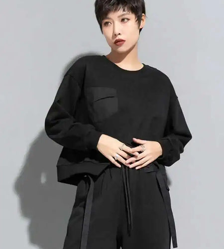 Loose Fit Black Irregular Sweatshirt New Round Neck Long Sleeve Women Big Size Fashion Tide Spring Autumn 2025 1DF1321
