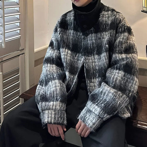 Load image into Gallery viewer, Woolen Plaid Men&#39;s Outwear Single-breasted Turtleneck Contrast Color Splice Casual Male Fashion Coat 2024 Winter 9C9041
