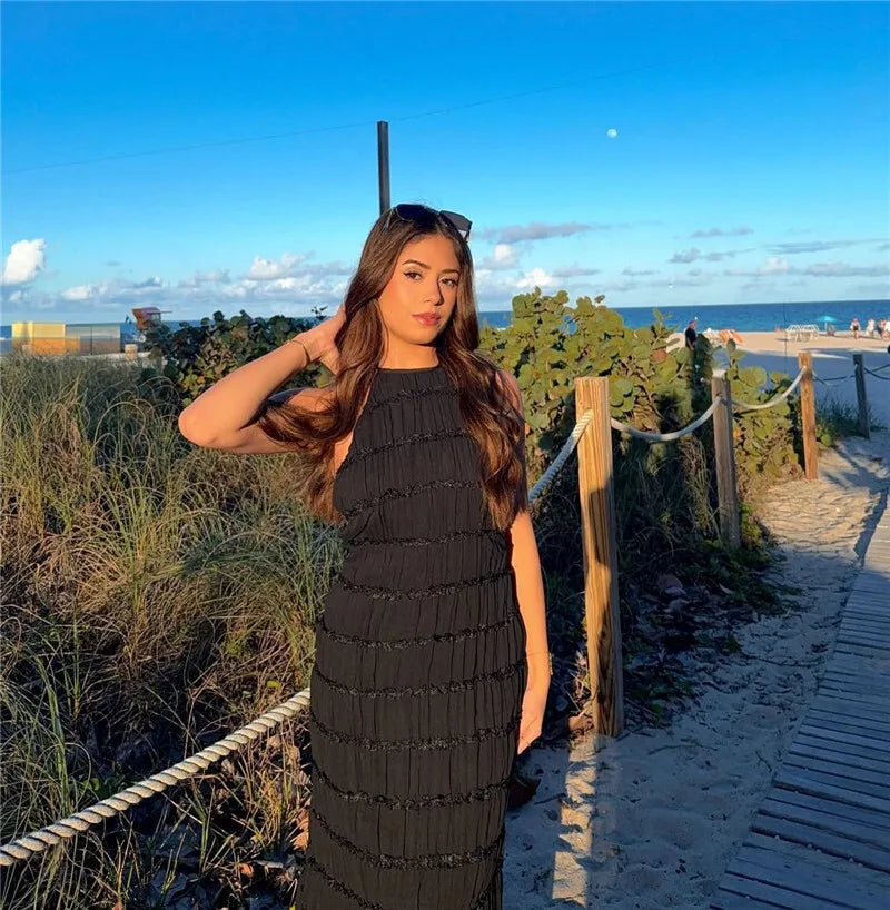 Halter Backless Sexy Maxi Dress For Women Spring Summer New Lace-up Sleeveless Pleated Beach Holiday Long Dress Elegant