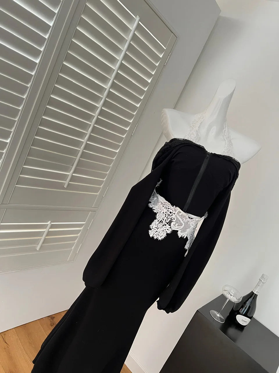 Spring Women's Black Patchwork Lace Hooded Zipper Halter Short Tops And High Waist Fishtail Skirt Festival Two Piece Set Popular