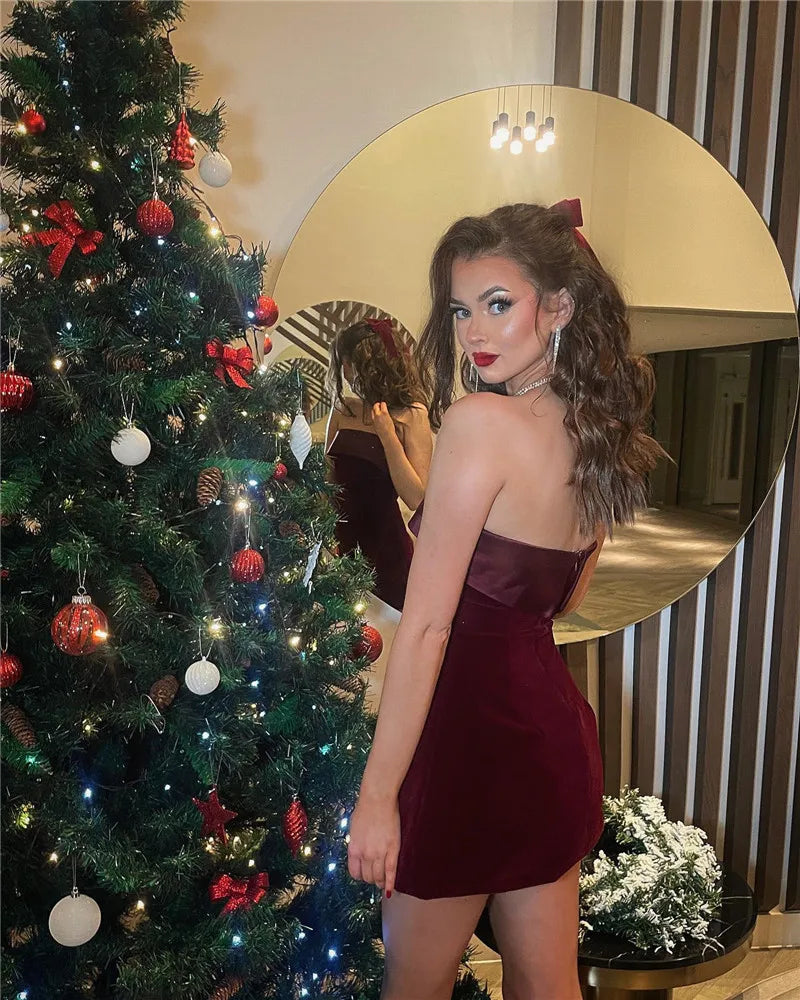 Strapless Backless Sexy Mini Dress Women Fashion With Zipper Off-shoulder Sleeveless A-line Bodycon Club Party Dress