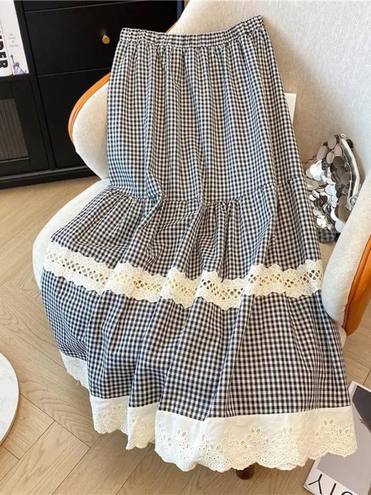 French Sweet Black Plaid Patchwork Lace Hollow Out High Waist Long Skirt 2025 Spring Summer New Women Holiday Pleated Skirt Slim