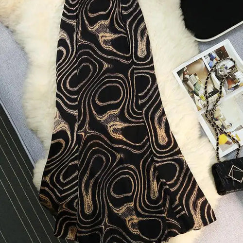 Load image into Gallery viewer, Vintage Women Fashion Bohemian Printed Slim Zipper Long Skirt Ladies Summer French High Waist Party Wrapped Hip Fishtail Skirts
