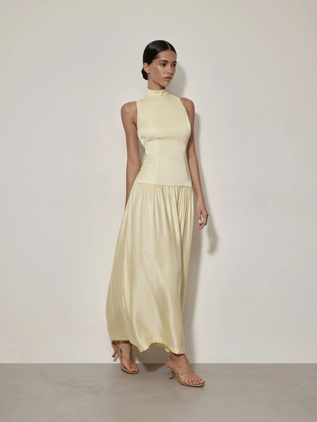 Elegant Sleeveless Tight  Backless Dress Women Slim Pleated Female Vestidos Summer New 2024 Party Vacation Evening Dress