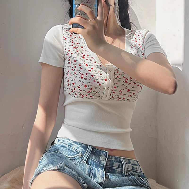 Korean Cutecore Slim Summer T shirt Female Buttons Floral Printed Crop Top Bodycon Casual Preppy Style Tees Clothing