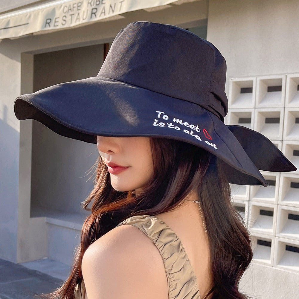 New Women's Summer Sun Cap Fashion Letter Embroidery Design Sun Hat Wide Brim Travel Beach Bucket Hat