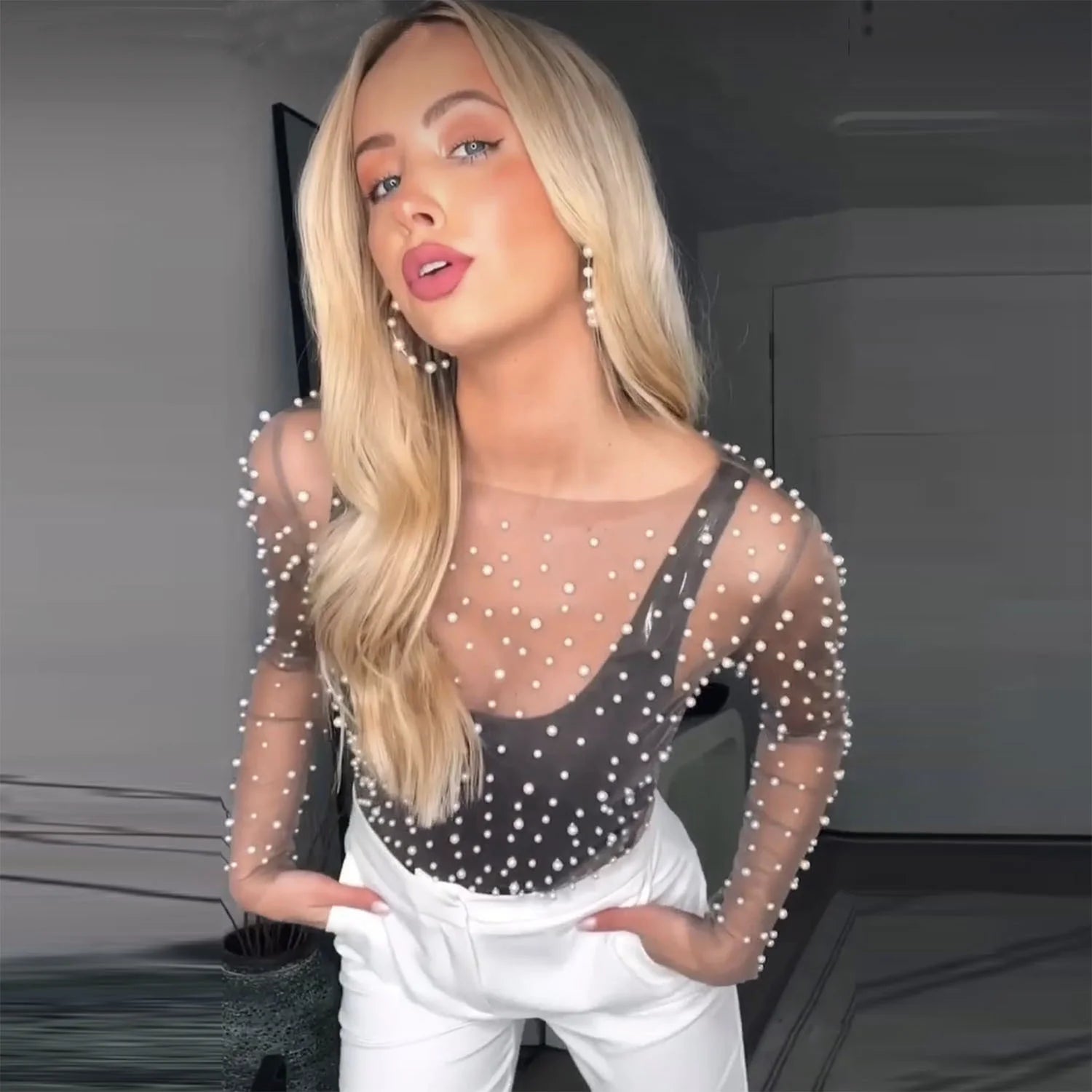 Pearl Mesh See Through T-shirt Women Fashion Long Sleeve Pullover Blouse Ladies Summer U Neck Sexy Tee Shirt Tops