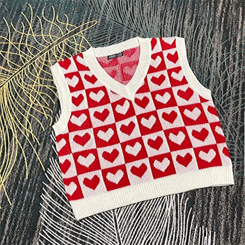 Load image into Gallery viewer, Classic Heart Plaid Knitted Sweater Vest Women 9 Colors Crop Loose Waistcoat Y2k Harajuku Autumn Hip Hop Knitwear Tops
