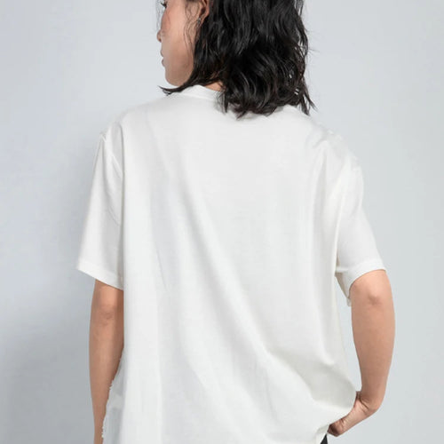 Load image into Gallery viewer, Women White Dot Printed Irregular Big Size T-shirt New Round Neck Short Sleeve Fashion Tide Spring Summer 2025 1DJ1011
