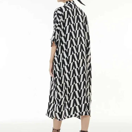 Load image into Gallery viewer, Women Black Pattern Printed Big Size Long Shirt Dress New Lapel Half Sleeve Loose Fit Fashion Spring Summer 2025 1DE9944
