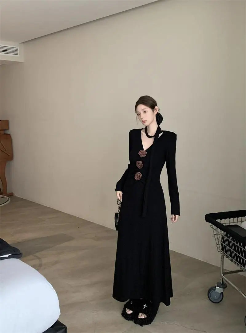 Autumn Winter 2024 New Retro Black Grey V-neck Flower Decoration Elegant Party Dress For Women Khaki Long Sleeve Pleated Dresses