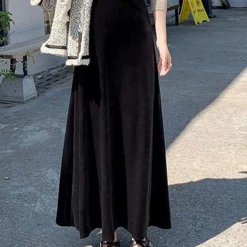 Load image into Gallery viewer, Korean Style Women Red Elegant Vacation Pleated Long Skirt 2024 Autumn Winter New Black High Waist Party Velvet Skirt Thick Chic
