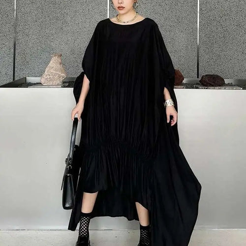 Load image into Gallery viewer, Women Black Pleated Irregular Big Size Long Dress New Round Neck Half Sleeve Fashion Tide Spring Summer 2025 1DH6284
