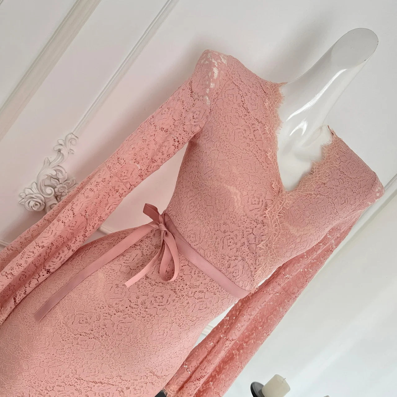 Autumn Winter Vintage Sweet Pink Lace V Neck Bandage Dress French Women's Elegant Long Sleeved Slim Birthday Party Dress Fashion