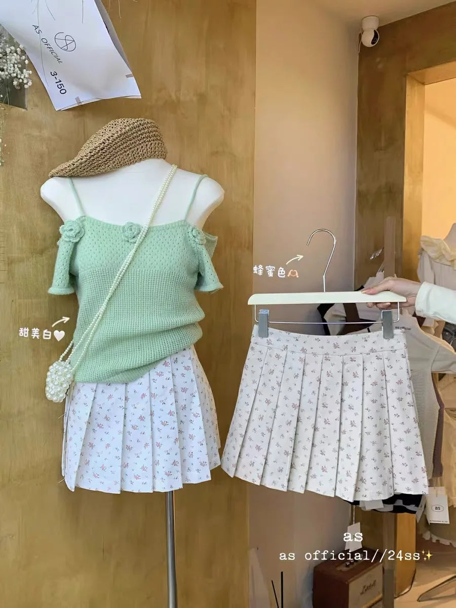 Women's Sweet White Floral Pleated Mini Skirts 2024 Summer Elegant High Waist A-line Short Skirt Fresh Style Streetwear Fashion