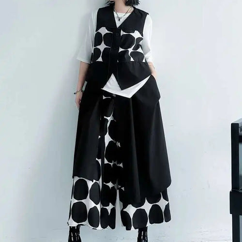Load image into Gallery viewer, Big Size Black Dot Vest Wide Leg Pants Two Piece Suit New V-Neck Sleeveless Women Fashion Tide Spring Autumn 2025 1DJ1039
