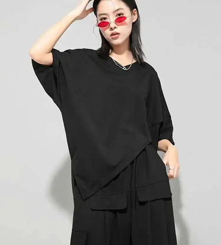 Women Black Irregular Big Size Casual T-shirt New V-Neck Half Batwing Sleeve Fashion Tide Spring Summer 2025 1DE7646