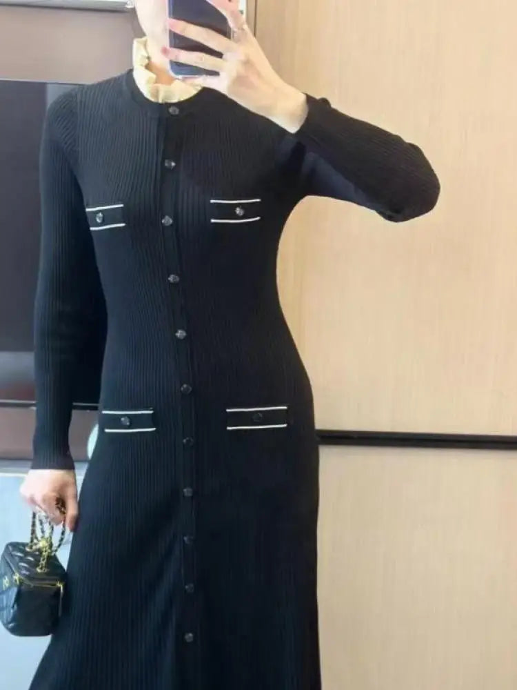 Korean 2024 Autumn Winter New Ladies Black Elegant Long Sleeve Knitted Dress Women Fashion Crew Neck Slim Single Breasted Dress