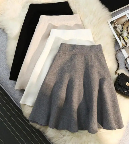 2023 Autumn Winter Solid Elegant Knitted Mini Skirt Women Elastic High Waist A Line Pleated Thick Retro Short Skirt Trend French