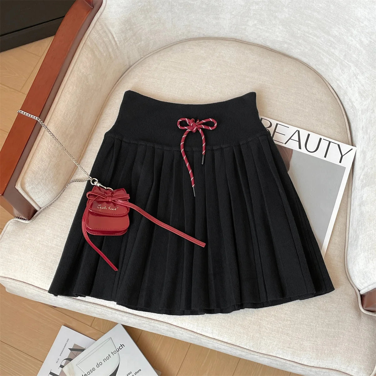 Korean Version Women Black Beige Sexy Club Vacation Short Skirt Autumn Winter Brown High Waist Drawstring Lace-up Pleated Skirts