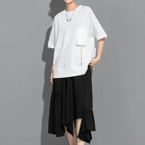 Load image into Gallery viewer, Women Black 3d Patch Spliced Big Size Casual T-shirt New Round Neck Short Sleeve Fashion Tide Spring Summer 2025  1DJ1777
