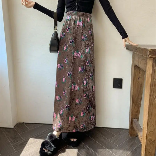 Load image into Gallery viewer, Retro Brown Floral Elegant Party Long Skirt Black Print Elastic High Waist Velvet Skirts Autumn Winter All-match Fashion Women

