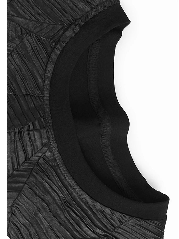 Women Black Pleated Spliced Big Size Irregular T-shirt New Round Neck Short Sleeve Fashion Tide Spring Summer 2025 1DH5857