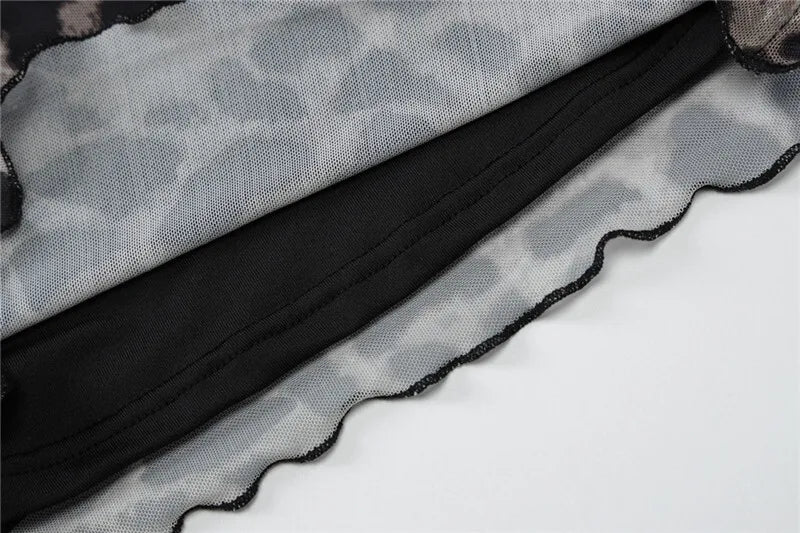 Leopard Print Long Sleeve T-shirt Women Off-shoulder Backless Crop Tops Female Fashion Printed Strapless Tees Tops