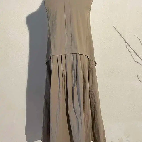 Load image into Gallery viewer, Women Khaki Split Pleated Long  Dress New Stand Collar Sleeveless Loose Fit Fashion Tide Spring Summer 2025 1Y353
