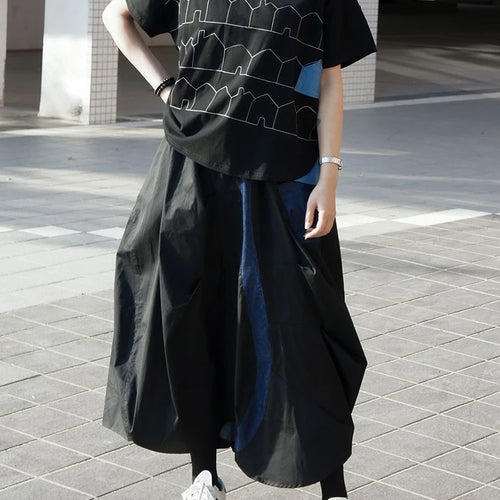 Load image into Gallery viewer, Women Black Pattern Printed Big Size Casual T-shirt New Round Neck Short Sleeve Fashion Tide Spring Summer 2025 1DJ1186
