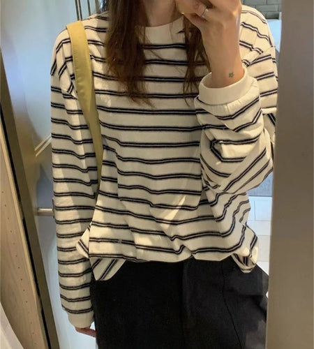 Simple Korean Woman T Shirts 2024 Ropa Mujer Vintage Long Sleeve Loose Tees Fashion Camisetas Casual Striped Y2k Tshirt Tops