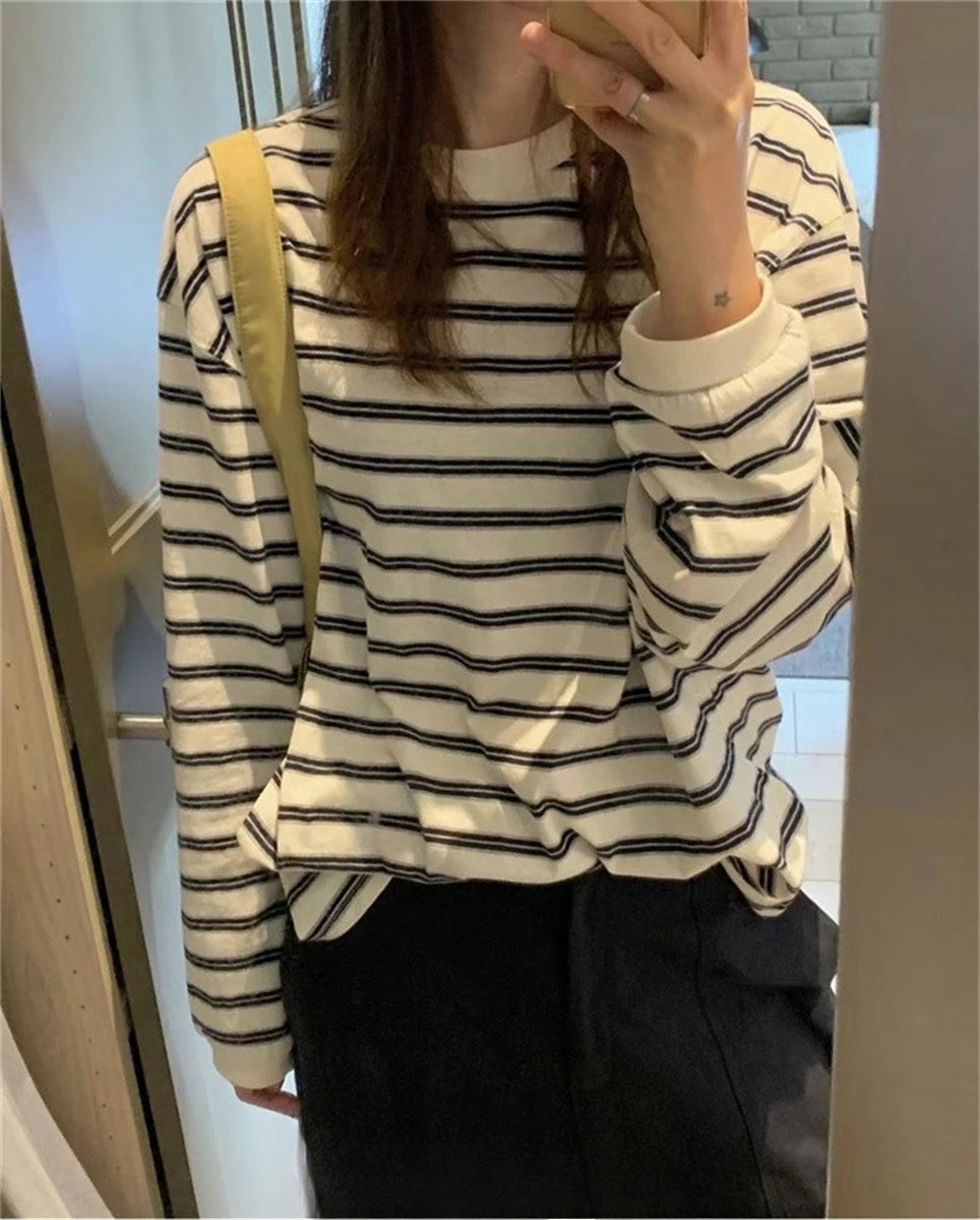 Simple Korean Woman T Shirts 2024 Ropa Mujer Vintage Long Sleeve Loose Tees Fashion Camisetas Casual Striped Y2k Tshirt Tops