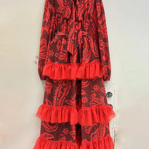 Load image into Gallery viewer, Hit Color Spliced Ruffles Dresses For Women O Neck Long Sleeve High Waist Temperament Long Dress Female Fashion New
