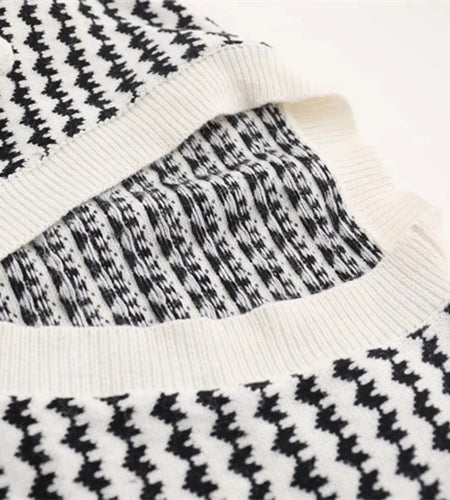 Women Sweater Cardigan Spring Autumn Long Sleeve V-Neck Loose Elegant High Street Chic Stunning New Coat C-178