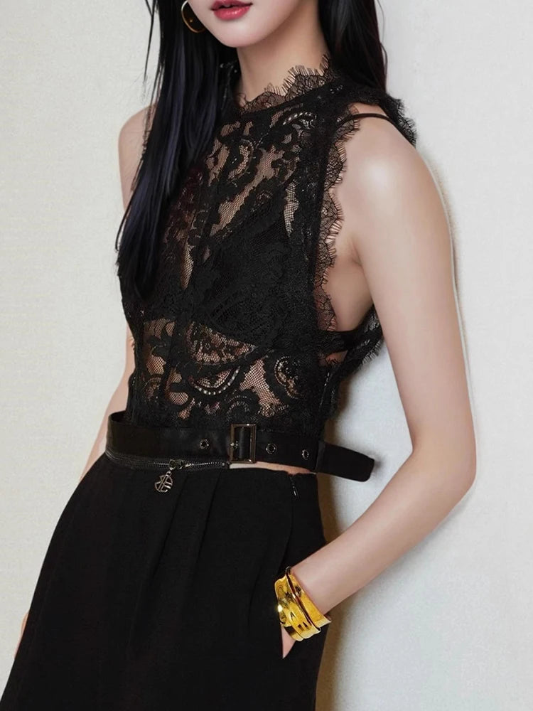 Solid Hollow Out Slimming Vests For Women O Neck Sleeveless Sexy Minimalist Vest Female Fashion Style Clothes New