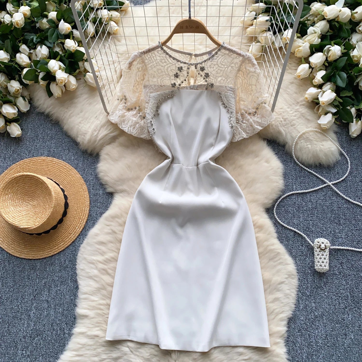 Summer Beige Lace Patchwork Sexy Club Mini Dress French Women Black Diamond Hollow Out High Waist Party Short Dresses 2024 New